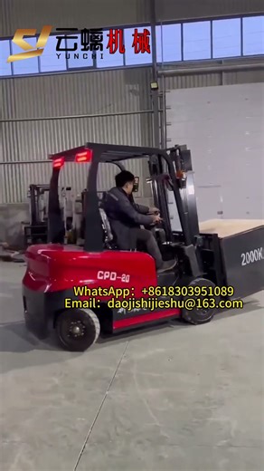 Battery-powered efficiency: Lift, stack & load goods seamlessly with our electric forklifts. #high