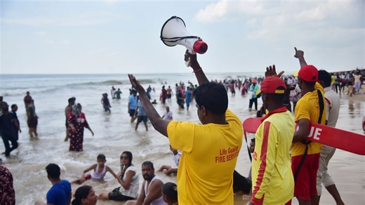 Cyclone Montha tracker LIVE: Cyclone Montha makes landfall; coastal Andhra braces for impact | Today News
