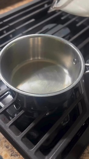 Raspberry syrup ✨ recipe found in comments ☕️💖 | DeMars Farms