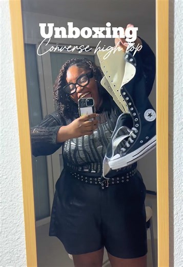 Une nouvelle paire de chaussures en mode baddies @Converse #newshoes #outfit #unboxing #pourtoi