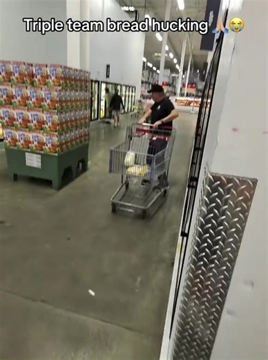 Funny Prank on Friends: The Unforgettable Troll Moments