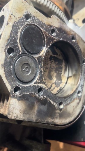 How lawn mower engine works! #machanical #fix #howto #shorts