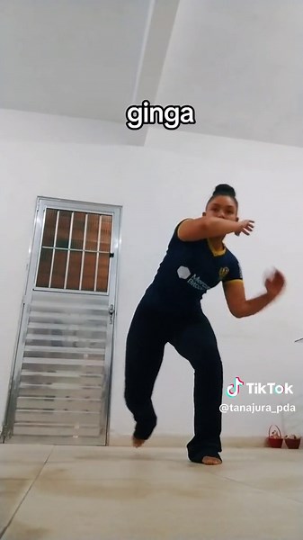 movimentos básicos! #capoeiramovies #capoeirabrasil #viral #foryou #fypシ #movimiento #treino