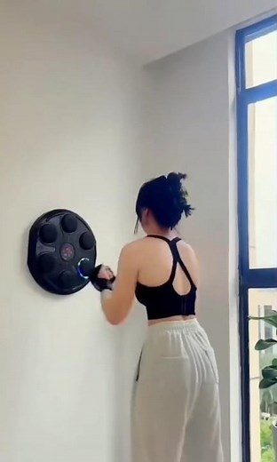 This $ 79 professional musical boxing machine crazy🤪 #musicalboxingmachine #onepunch #boxingworkout