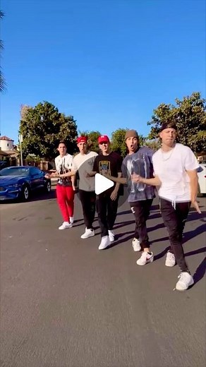 Matt Steffanina on Instagram: "IMA GHOST @thewilliamsfam ‼️ the answer is 11 tries. 3 cause of cars, 4 cause the ghost didn't work and 4 cause we sucked 🤣 shout out to @dancingscarlettbella @lexichestnut for guessing it 🙌🏼 dc: @gooseyj23"