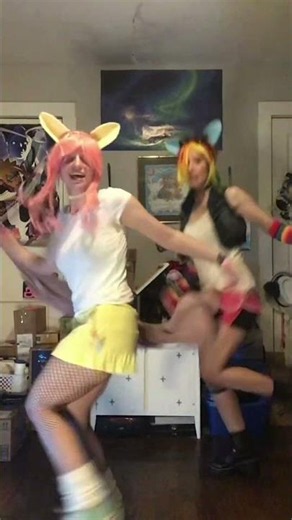 [MLP Cosplay] This is so fun (Rainbow Dash and Fluttershy)