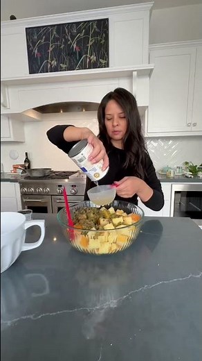 How to make Cornbread Stuffing | Best Cornbread Stuffing Recipe | Thanksgiving Stuffing Recipe