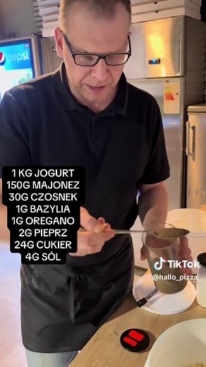 Sos czosnkowy do pizzy - Przepis krok po kroku
