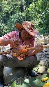 1.2M views · 19K reactions | Así se realiza el azada en el rio utilizando su energía #tendencias #ULTIMAHORA | El jasho | Facebook