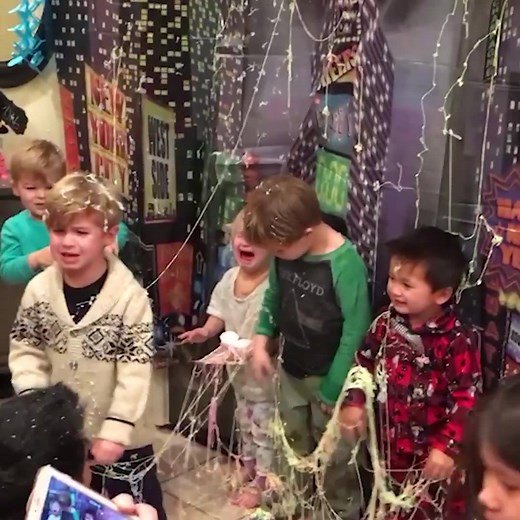 369K views · 1.9K reactions | How do you count down the New Year? Tell us in the comments!    Like America's Funniest Home Videos | America's Funniest Home Videos | Facebook