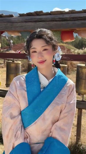 Discover Lijiang's Ethnic Romance: Spring's Hidden Gem