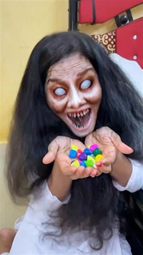 Colour Wala Chocolate 💀💀 #sonuandsima #comedy #funny #horror scary #ghost #shorts #viral
