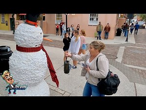 SNOWMAN SCARES PRANK - FUNNY PRANK FOR LAUGHS!
