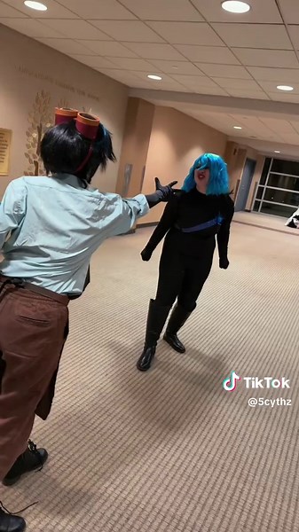 This whole cosplay was for this video! If this flops I will cry. . . . #varian #variancosplay #tangledtheseries #cassandracosplay #cosplay My Cass: @Bella