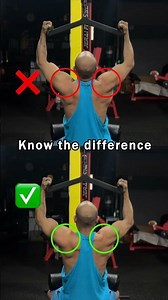 Lat Pulldown Proper Form vs. Incorrect Form (Know the Difference)