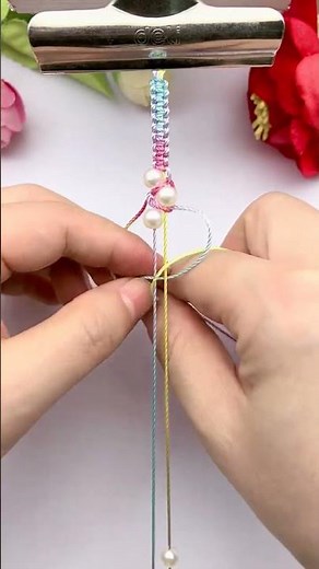 Very beautiful creative beaded bracelet weaving tutorial