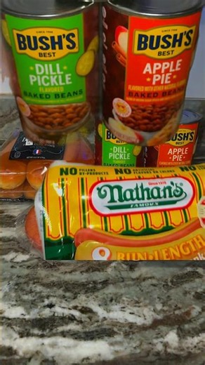🚨NEW FOOD ALERT🚨 New Bush’s Baked Beans Review. Check out the full video attached 🫣
