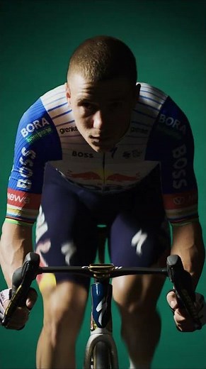 How Remco Evenepoel Builds Tour Form Through Recovery with hansgrohe