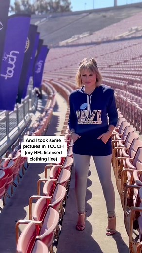 Special day! #badass @welter47 #superbowl #NFL #Charmed #TeamTouch #sorrynotsorry #brazen #fyp #footballtiktok #foryou❤️ #womeninsports #equalpay