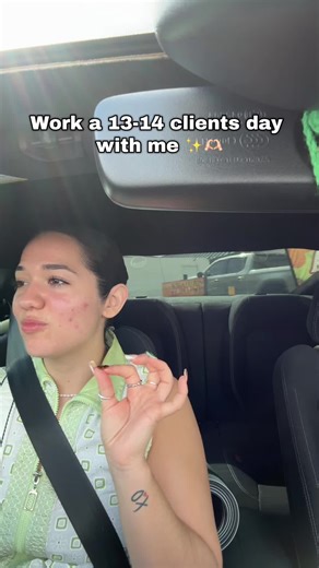 Working a 13-14 client day but not without a lunch break hehe 😎 This was pre vegetarian 🌱 But still recommend this place it’s so bomb and it’s down the street from the shop 🥰🥰🥰 #waxingspecialist #brazilianwaxer #workdayinmylife #sanantoniowax