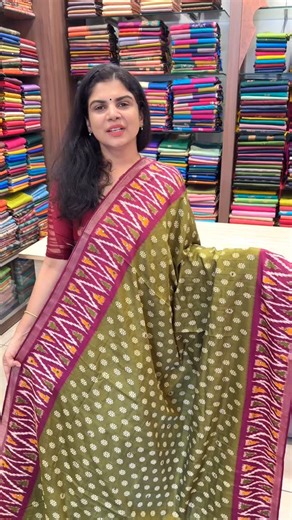 Needlenthread on Instagram: "Fancy Cotton Saree With Mirror Work Product Code - TTDS2433 Tag Price @ Rs.1100/- Offer Price @ Rs.900/- Link For Website Order https://templedesigner.com/search?type=product&q=ttds2433"