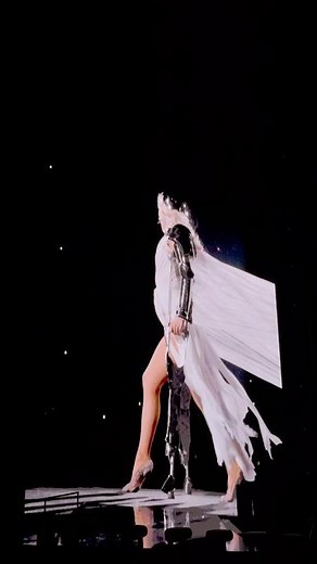 ♫Paparazzi♫ Lady Gaga: The MAYHEM Ball in Tokyo Dome 1/26