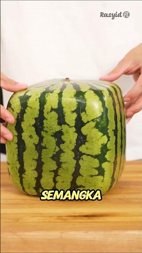 😬 Why Are Square Watermelons So Expensive!