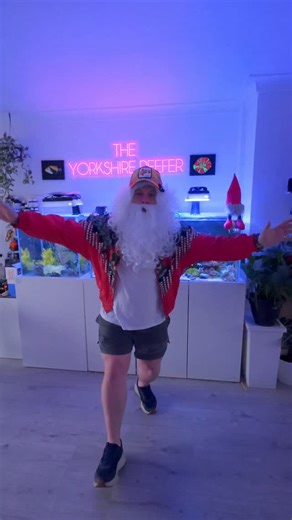 I surprised my dad with his dream reef tank… and he had no idea. 🎄🐠 He helped me build my first tanks when I was a kid — lifting glass, fixing leaks, and pretending he was still in his 20s. So this Christmas, I returned the favour. Reefing isn’t just coral and fish. It’s family, memories, and building something together. #reefaquarium #saltwateraquarium #christmassurprise | The Yorkshire Reefer