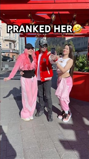 HELP ME TO GAIN 3M FAMILY MEMBERS🙏❤️ #prank #viral