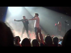 One Direction - Diana || OTRA London 29/09/15