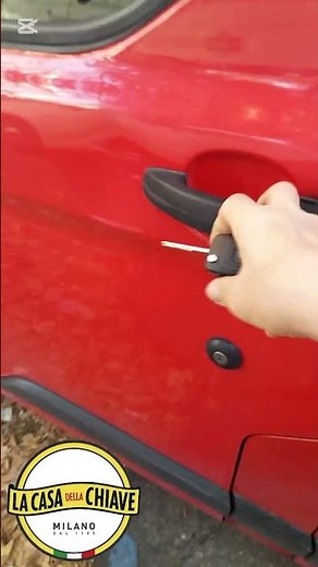 🔑 2019 Ford Custom: Need a Second Key? Duplicate It Now in Milan | La Casa della Chiave