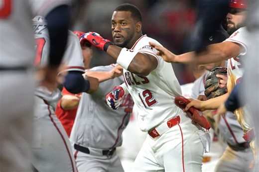 Angels and Braves throw punches in benches-clearing brawl