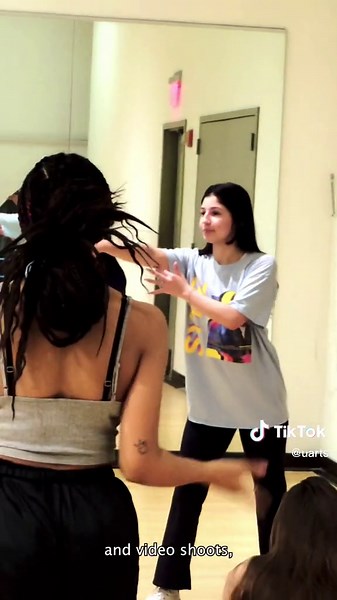 Chaos is one of the many dance groups on campus! There’s something for everyone at UArts 🦄 #dance #dancersoftiktok #philly #artschool #choreography #zesty