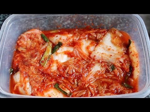 How to Make Kimchi (Homemade)
