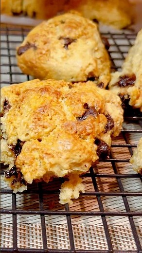 Oatmeal Chocolate Scone ala Starbucks | Easy Scone Recipe #baking