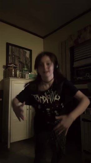 Alright ladies I decide to join the trend #spongebob #dance #trend >:3 | spongebob dance