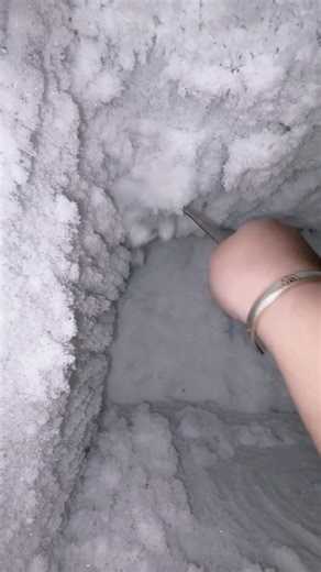 Experience Ice ASMR: Freezer Frost Spoonfuls