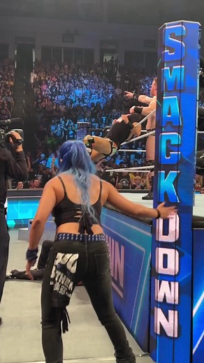 #Sheamus meant business! #SmackDown | WWE