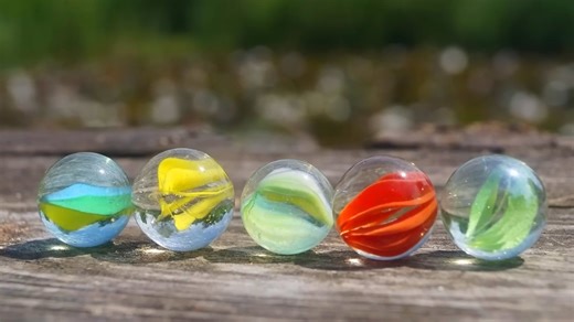 Amazing Crafting Process of Colored Glass Marbles and Iconic Cat's Eyes