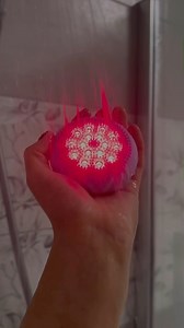 12K views · 17 reactions | LUNA™ 4 Hair takes your scalp care to the next level, combining red LED therapy and T-Sonic™ massage to wake up tired follicles and create the perfect environment for thicker, healthier hair. Say goodbye to buildup and hello to stronger strands with every use! #LUNA4hair #haircare #scalphair #thickerhair #skincareroutine | FOREO | Facebook