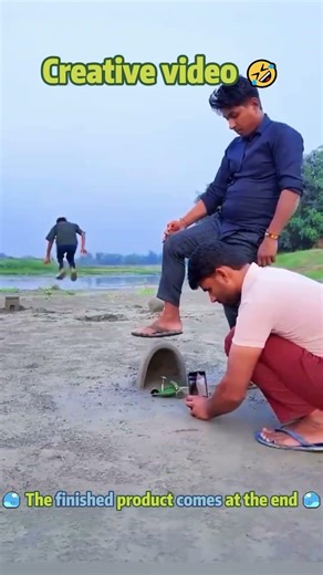 This creative video is next-level awesome 🎬 #VideoCreativity #CreativeReels