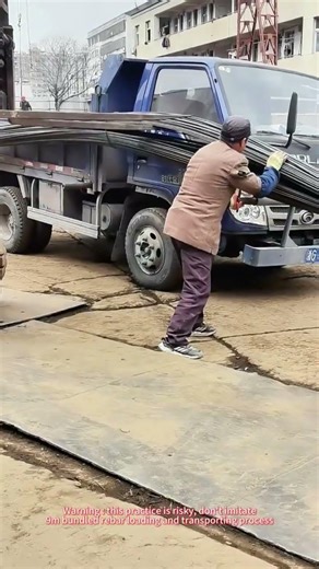 9m bundled rebar loading and transporting process