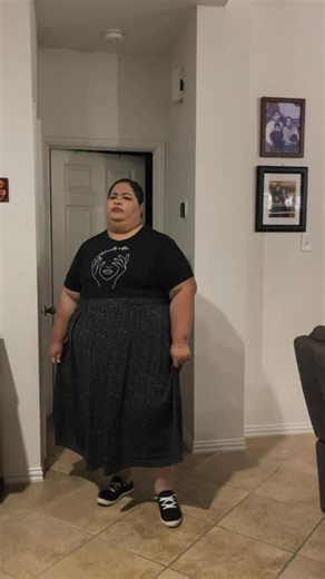 Estefania Saavedra on Instagram: "I don’t post before-and-afters for validation. I post them as proof. Proof that the girl who thought “this was impossible” kept going anyway. I worked hard for this, I’m proud of it, and if my journey inspires someone else to not give up then that means everything to me. ♥️ #wegotthis💪🏼"