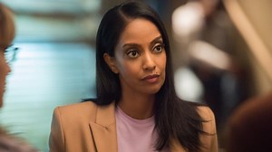 Supergirl: primeira imagem de Azie Tesfai como Guardiã é revelada