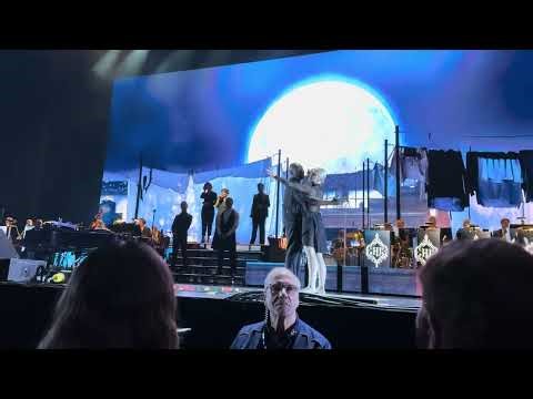 Hugh Jackman – A Million Dreams (The Greatest Showman, Live at Radio City Music Hall, 2025)