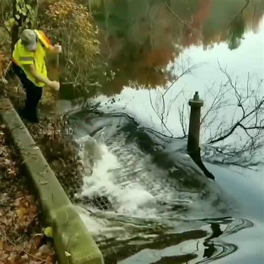 TimeLapse Unclogging Massive Drain On The Lake | Post10