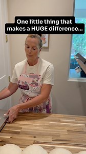 Comment LINK and I’ll send you the link to my scale 🔗 This is the scale I use every single day in my bakery, and honestly, I don’t know how I managed without it. ✔️ Huge flat surface so your dough isn’t falling off the edges ✔️ 60-lb capacity (yes, I can weigh entire bins of flour at once!) ✔️ A portable display screen so I can keep it out of the way while I work It’s not the cheapest tool, but it’s one of those “buy once, cry once” upgrades that makes life SO much easier in the bakery. If you’