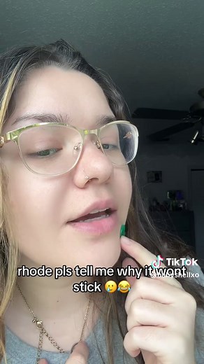 girl this big ass jelly piece keeps falling off🥲 @rhode skin #fyp #haileybieber #rhode #pimplepatch