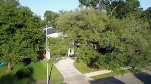 OPEN HOUSE this Saturday 2-4pm | 1734 Ronson Rd in Spring Branch is a custom modern residence with a brilliant floor plan & captivating architecture. Come check it out in person this Saturday, Nov 11th. More details here: http://www.har.com/u/922f65B4c | Modern Houston Homes