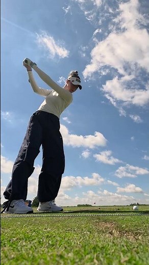 Wednesday morning repetitions. 🔁 Nelly Korda is locked in at Hazeltine. #TeamTaylorMade
